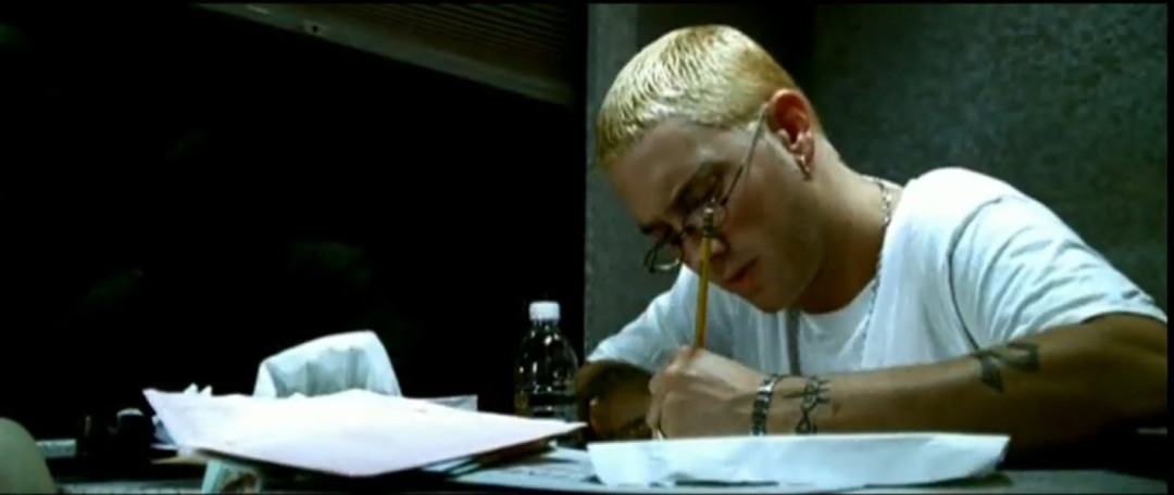 A palavra “stan” faz parte do dicionário inglês graças a Eminem